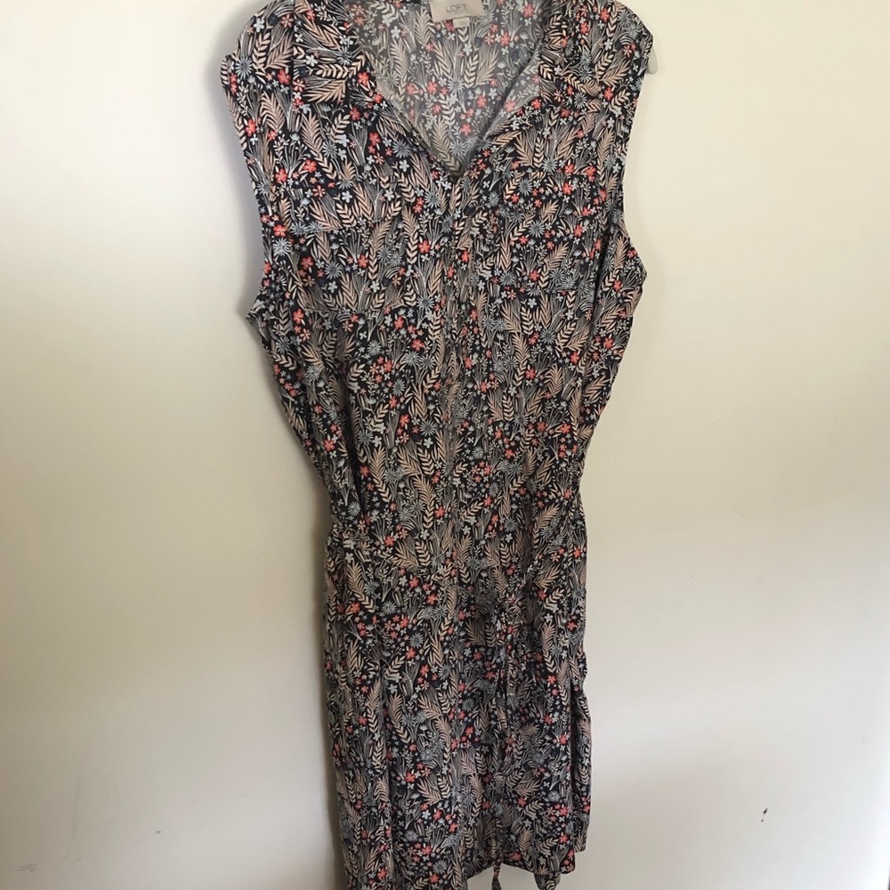Collared Floral Dress With Tie Around Waist